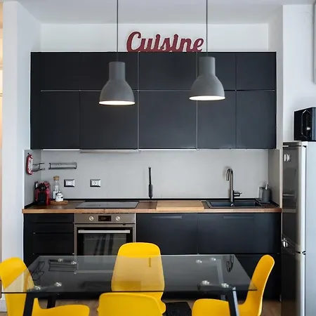 Apartamento Large With Private Balcony And Workspace Milão